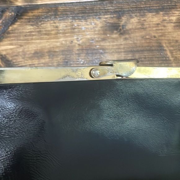 ETRA Vintage Leather Clutch/ Chain Purse - Picture 3 of 7